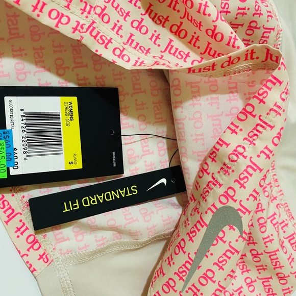 Nike dry fit shorts NWT size small - Picture 4 of 5